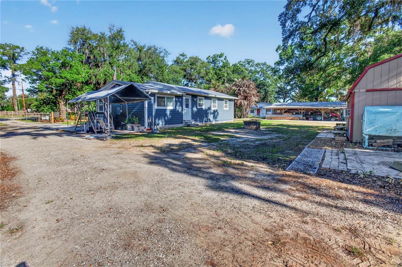 10627 Mcintosh Road, Thonotosassa, FL 33592