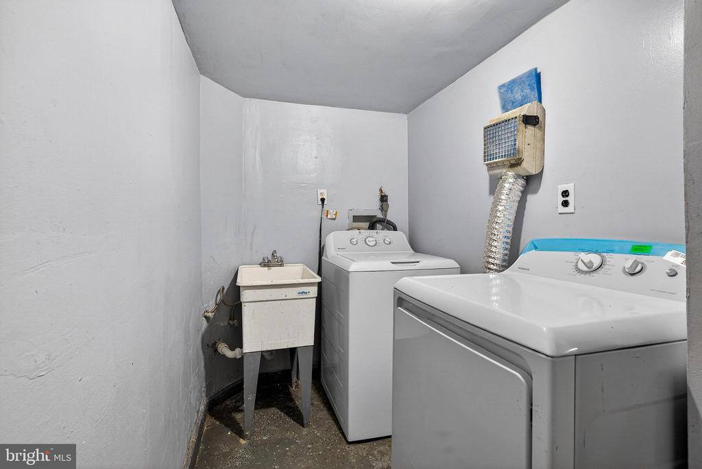4110 Fairview Avenue, Baltimore, MD 21216