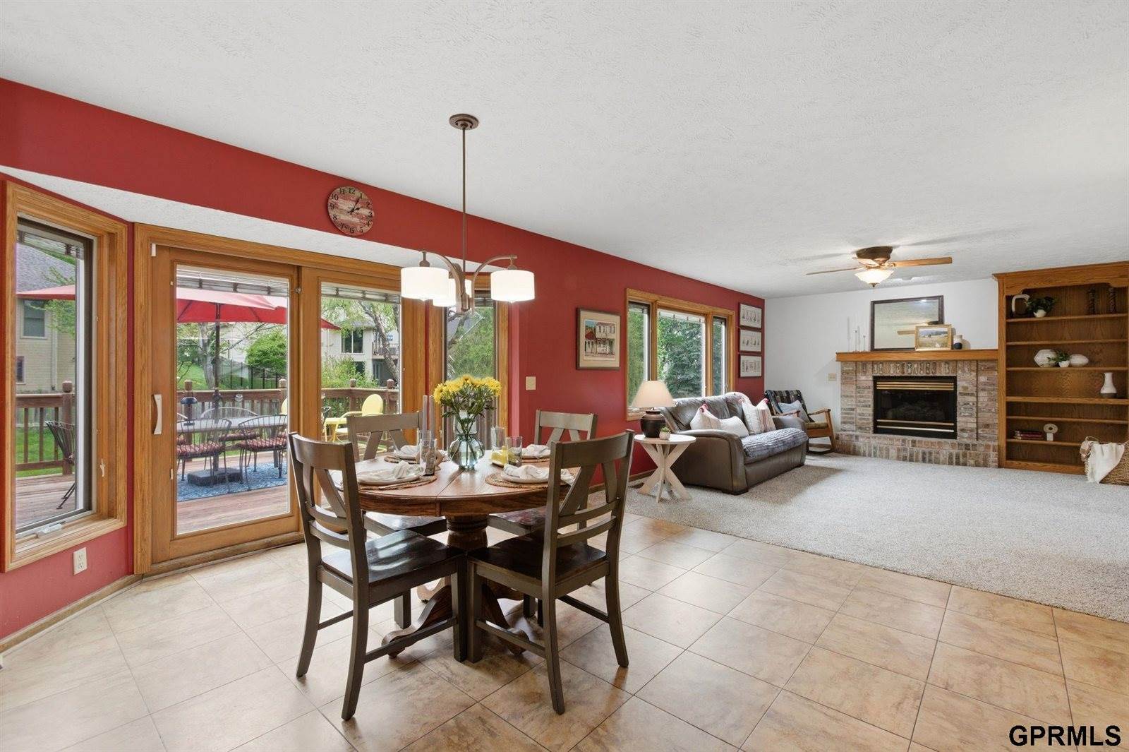 13532 Boyd Street, Omaha, NE 68164