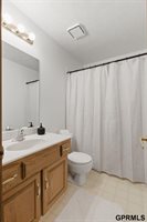13532 Boyd Street, Omaha, NE 68164