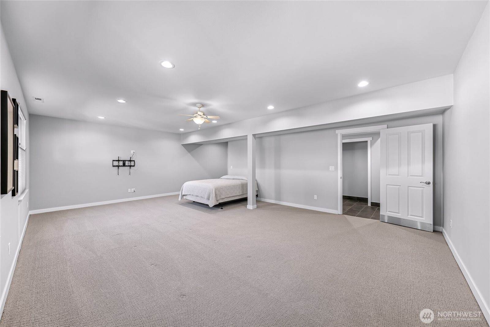 281 11th Street, Blaine, WA 98230