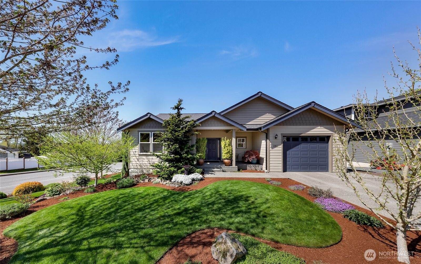 281 11th Street, Blaine, WA 98230