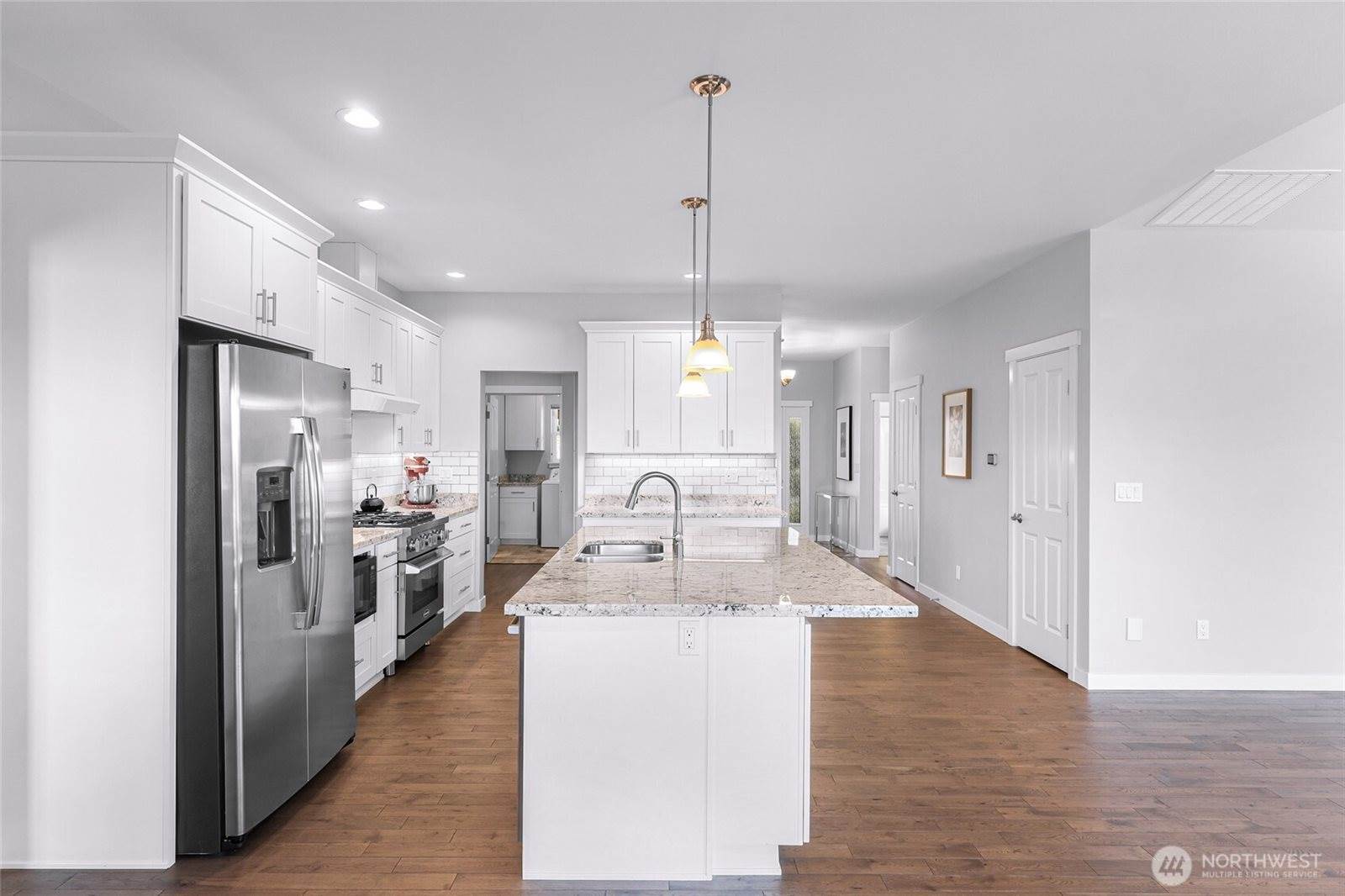 281 11th Street, Blaine, WA 98230