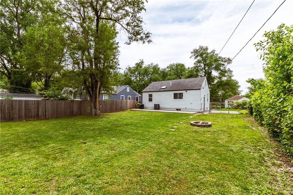 406 West 86th Terrace, Kansas City, MO 64114