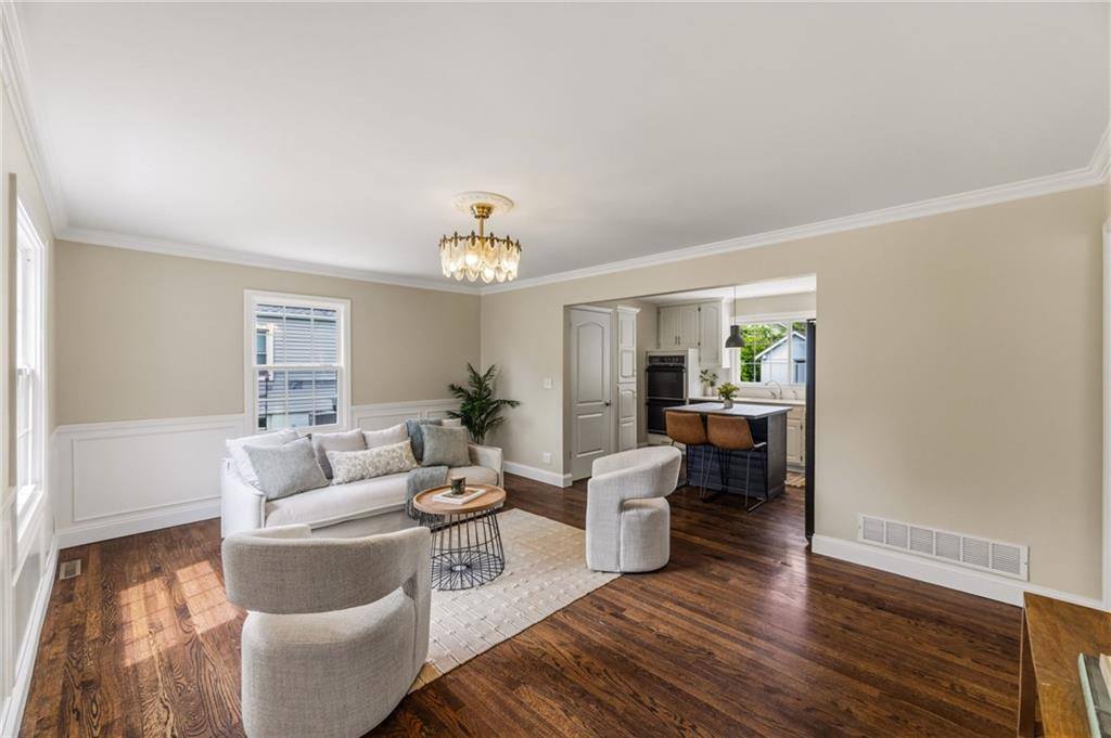406 West 86th Terrace, Kansas City, MO 64114