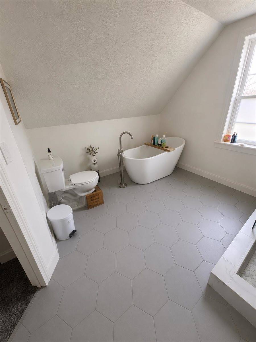 1425 Center, Evanston, WY 82930