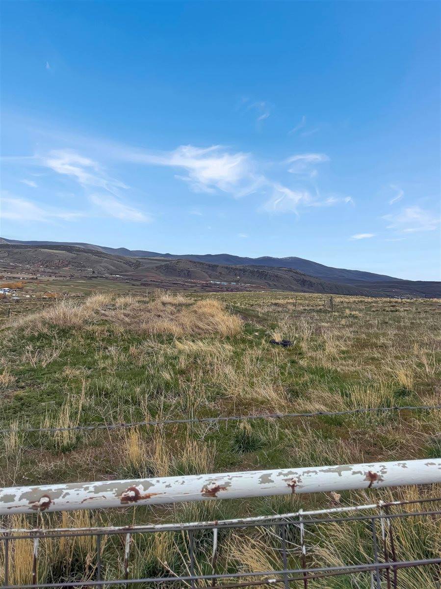 215 Loop, Evanston, WY 82930