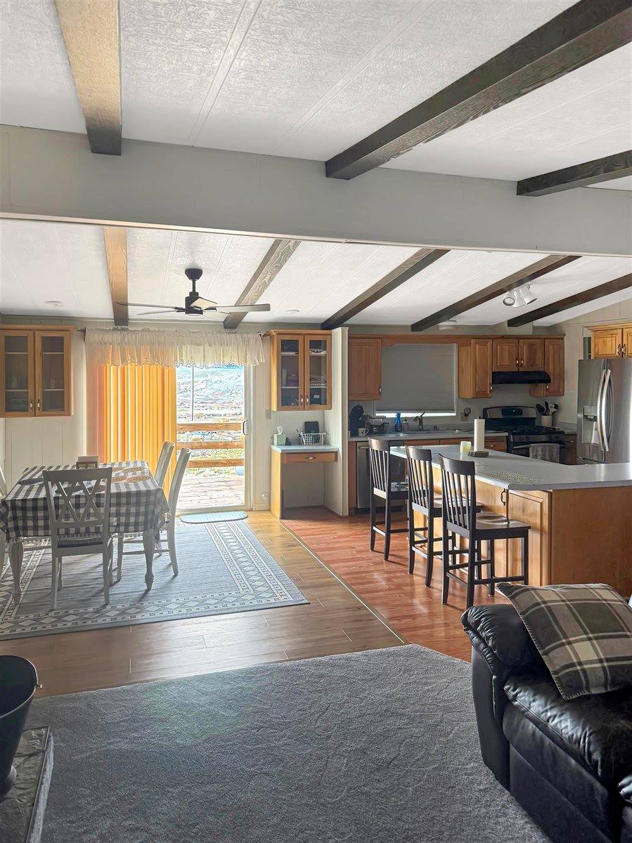 215 Loop, Evanston, WY 82930