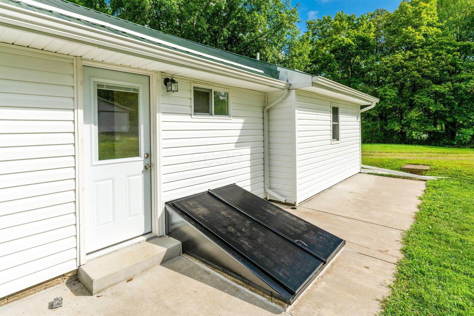 10819 Tucker Road, Mount Vernon, OH 43050