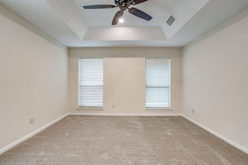 8613 Silver Creek Road, White Settlement, TX 76108