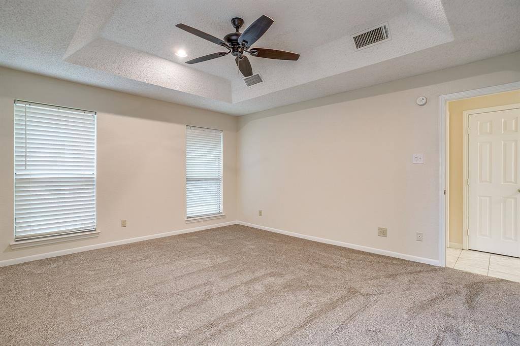 8613 Silver Creek Road, White Settlement, TX 76108