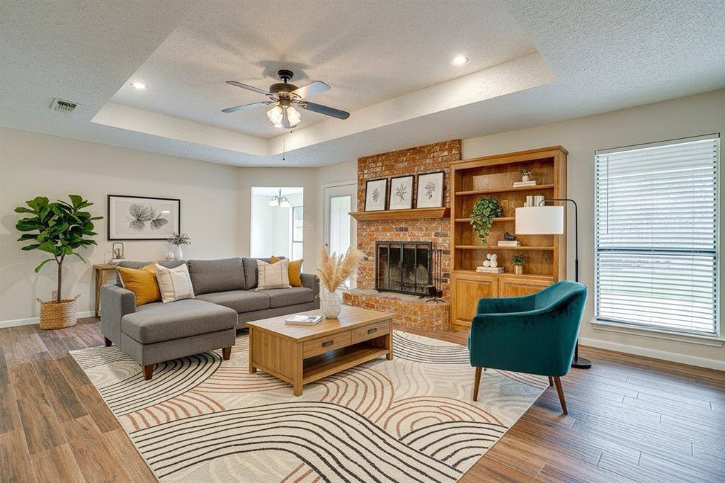 8613 Silver Creek Road, White Settlement, TX 76108