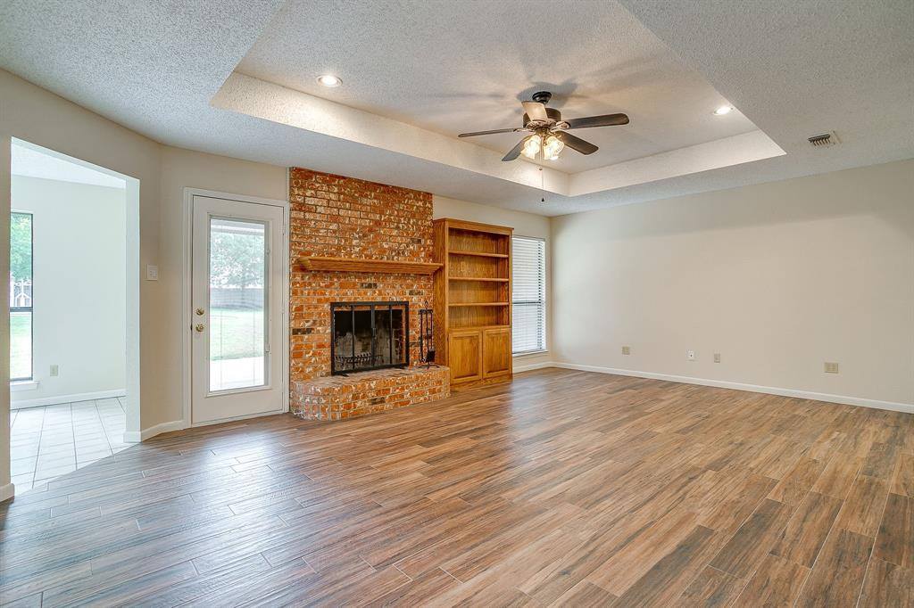 8613 Silver Creek Road, White Settlement, TX 76108