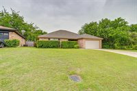 8613 Silver Creek Road, White Settlement, TX 76108