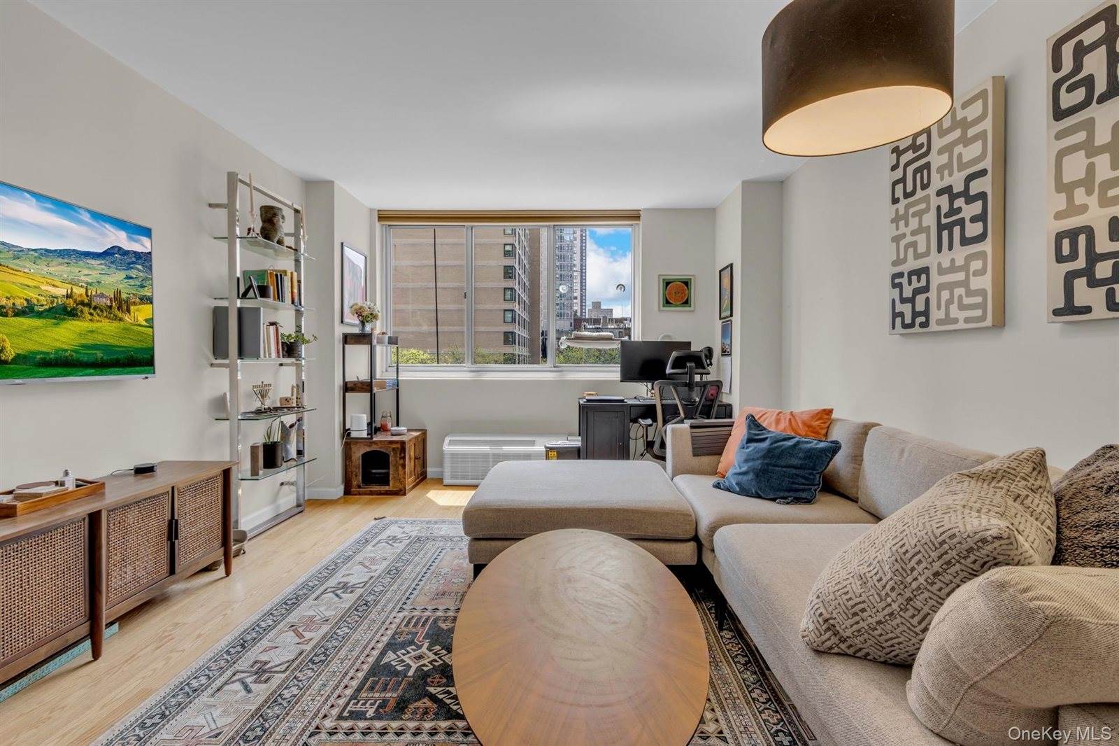 345 East 93rd Street, #4F, New York (Manhattan), NY 10128