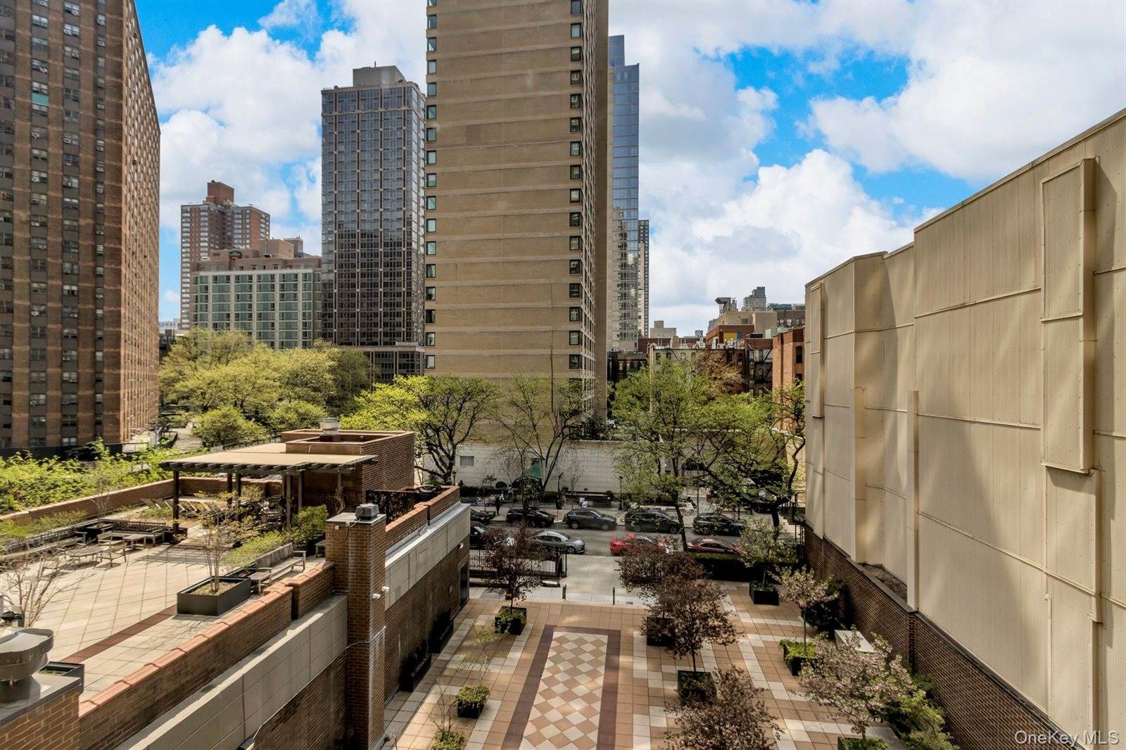 345 East 93rd Street, #4F, New York (Manhattan), NY 10128
