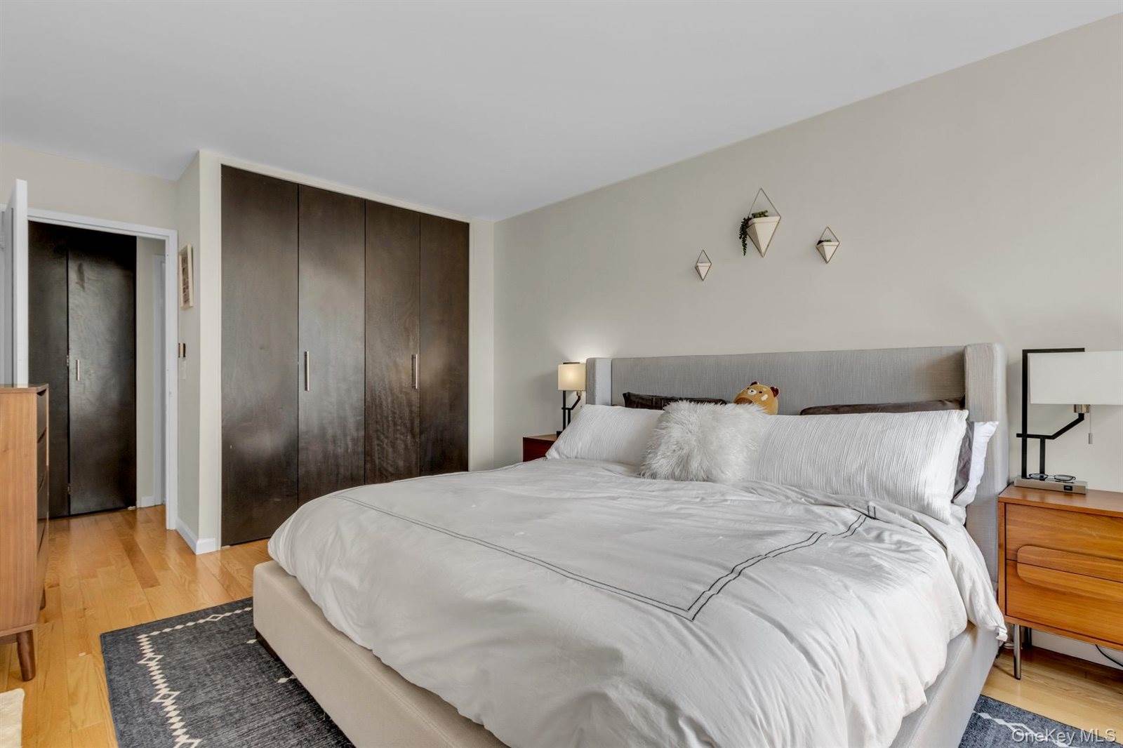 345 East 93rd Street, #4F, New York (Manhattan), NY 10128