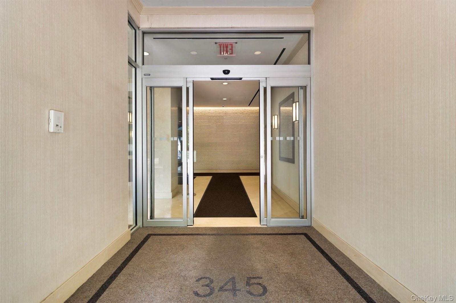 345 East 93rd Street, #4F, New York (Manhattan), NY 10128