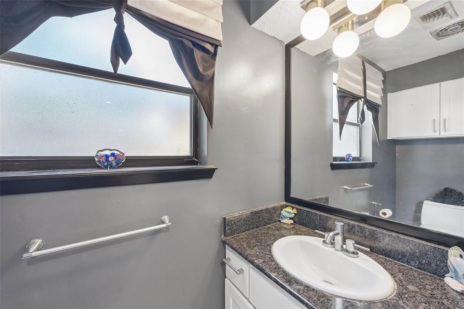 1211 Golden Bear Lane, Kingwood, TX 77339