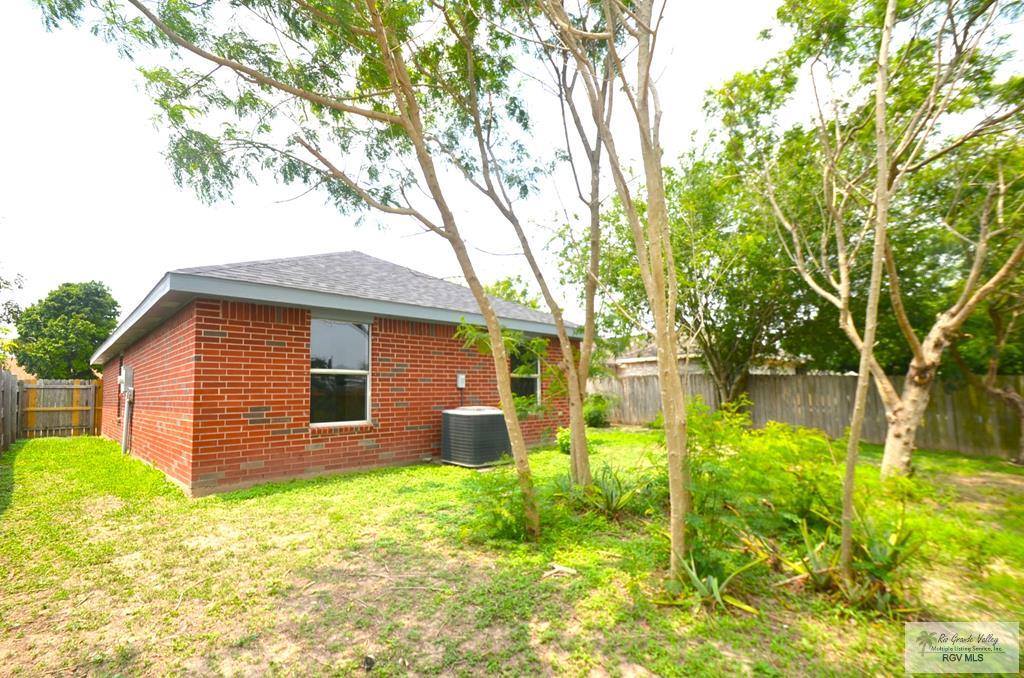 1704 El Astro St, Brownsville, TX 78520