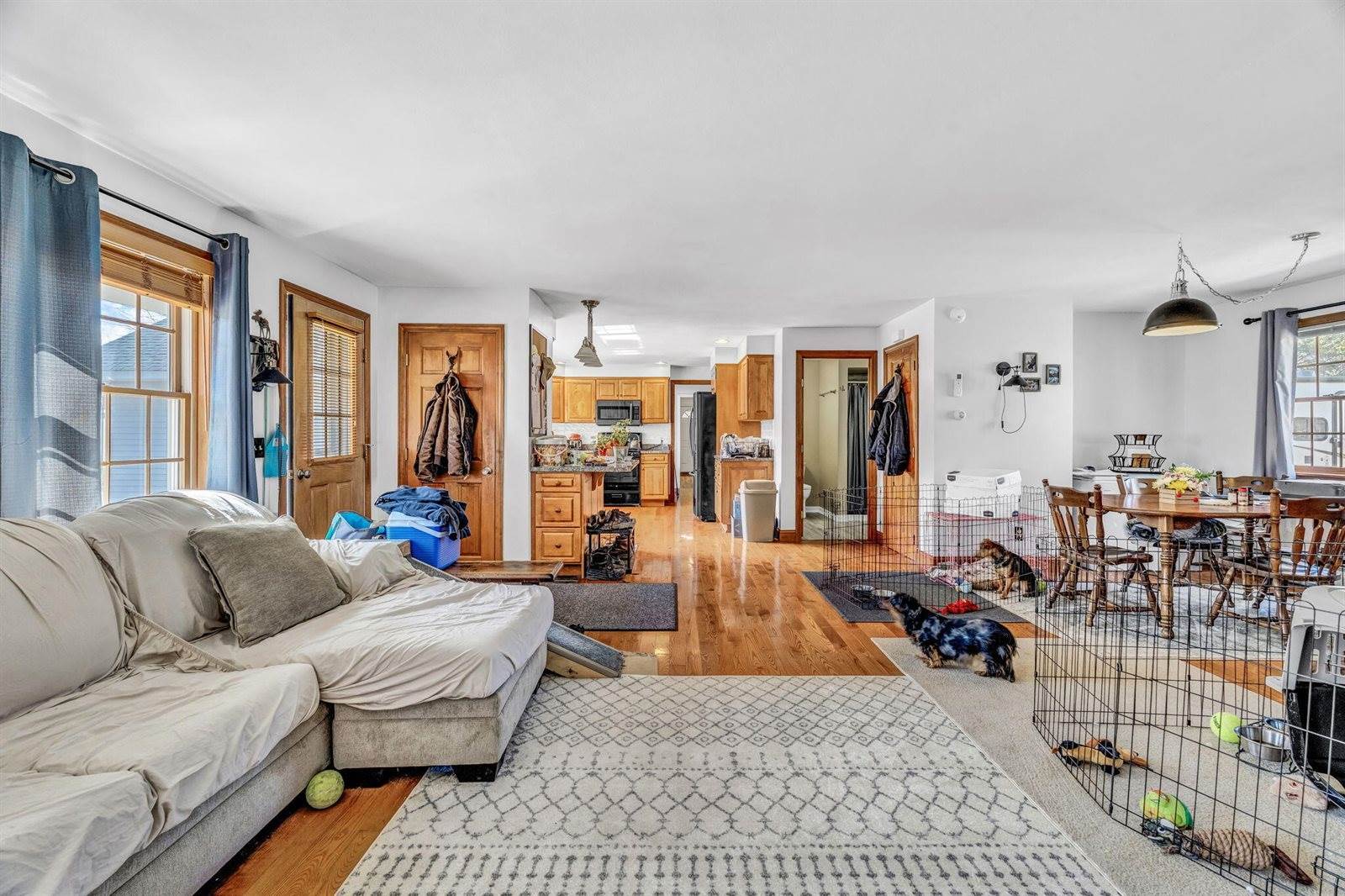 272 Enfield Road, Lincoln, ME 04457