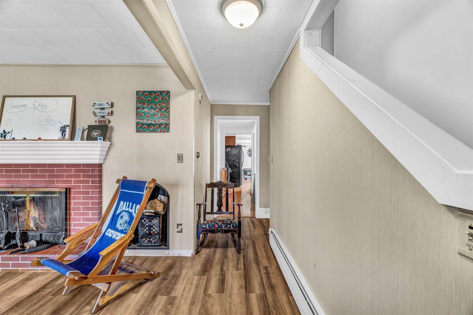 272 Enfield Road, Lincoln, ME 04457