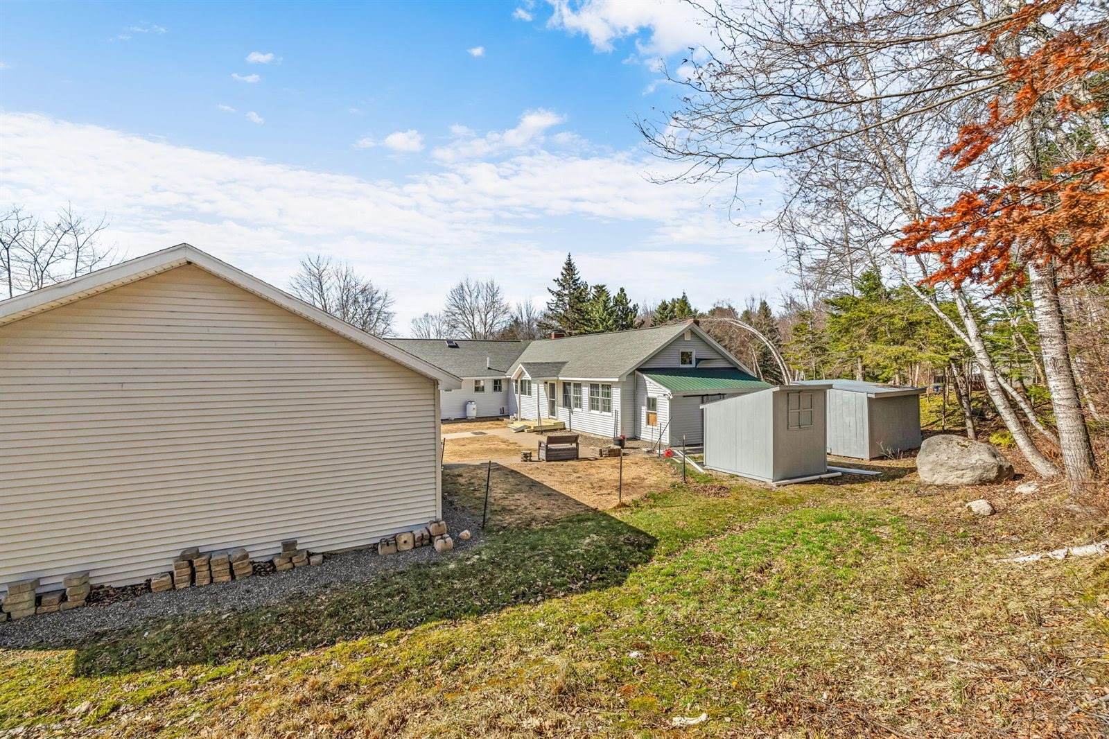 272 Enfield Road, Lincoln, ME 04457