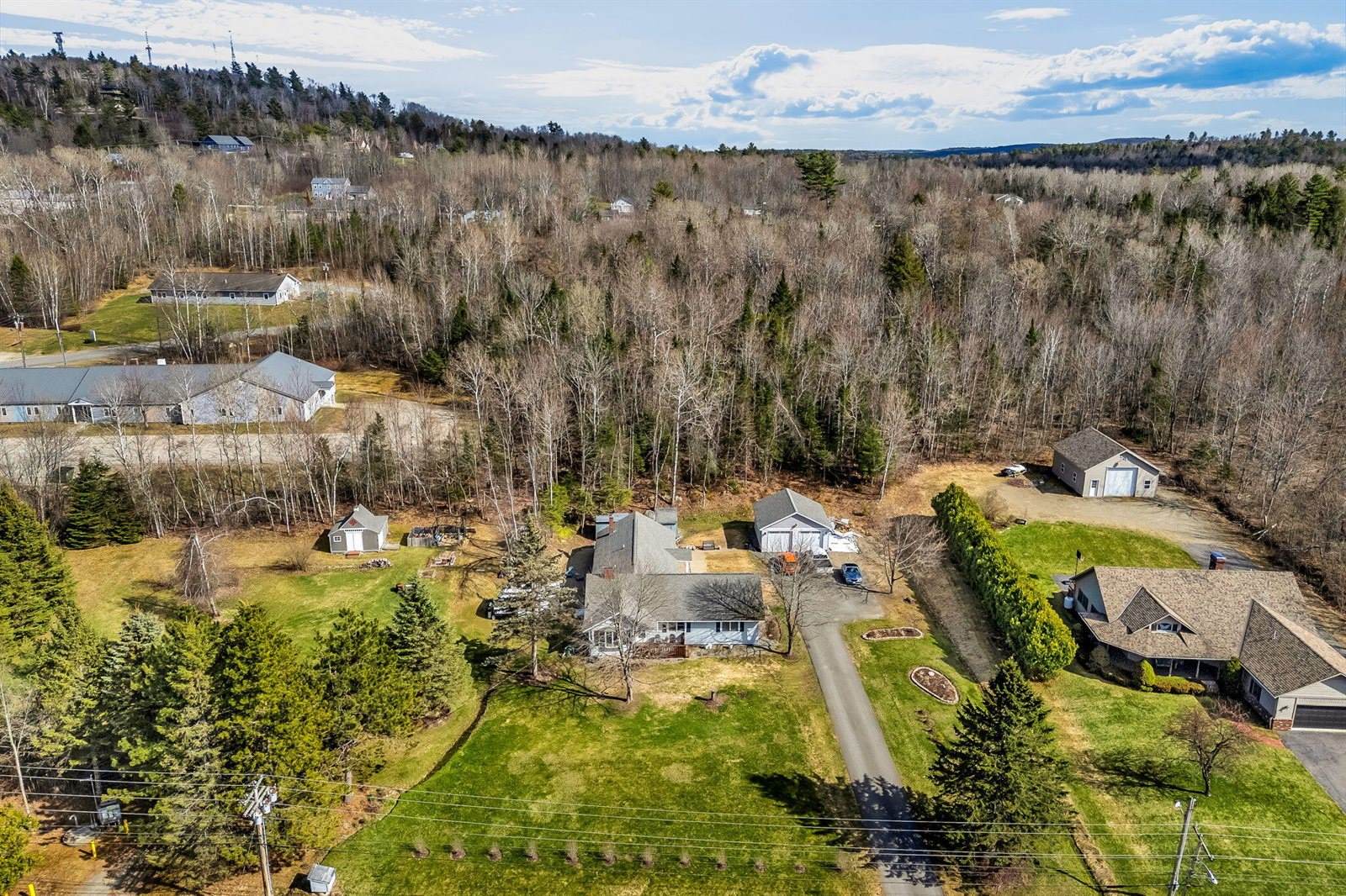 272 Enfield Road, Lincoln, ME 04457