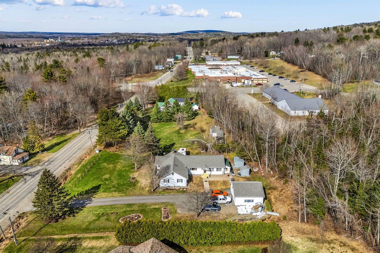 272 Enfield Road, Lincoln, ME 04457