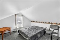 272 Enfield Road, Lincoln, ME 04457