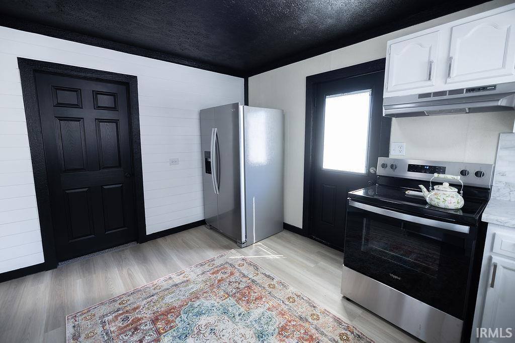 108 N Summit Street, Summitville, IN 46070