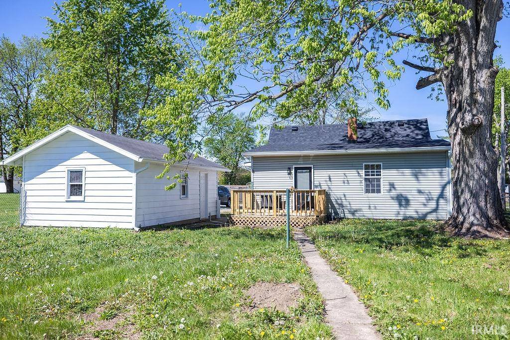 108 N Summit Street, Summitville, IN 46070