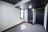 108 N Summit Street, Summitville, IN 46070