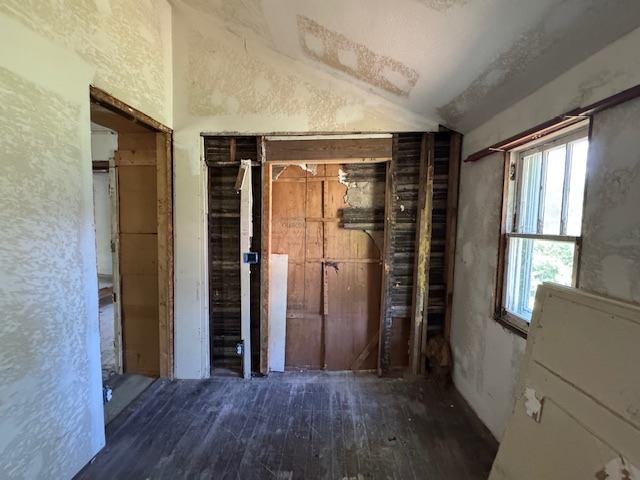 1823 n 23rd, Terre Haute, IN 47804