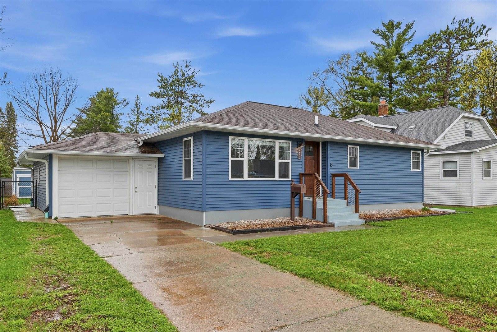 2432 Stanley Street, Stevens Point, WI 54481