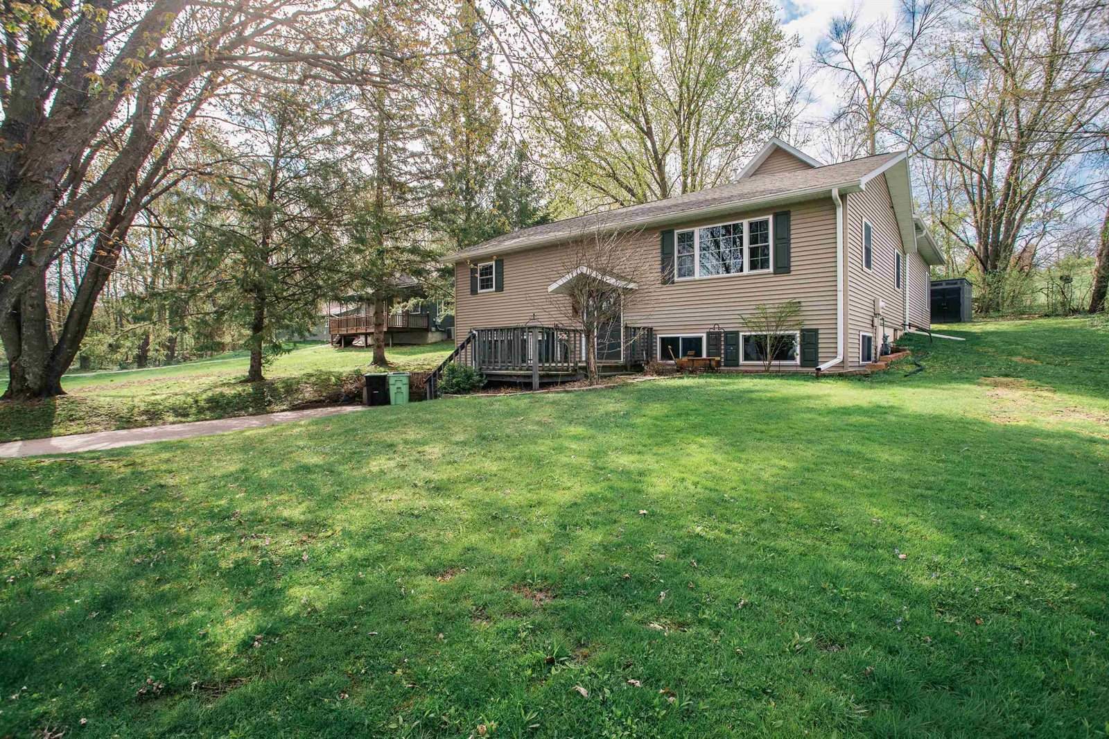 404 E 2nd Street, Neillsville, WI 54456
