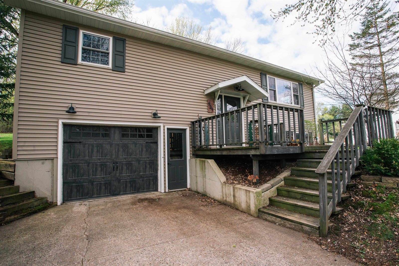 404 E 2nd Street, Neillsville, WI 54456