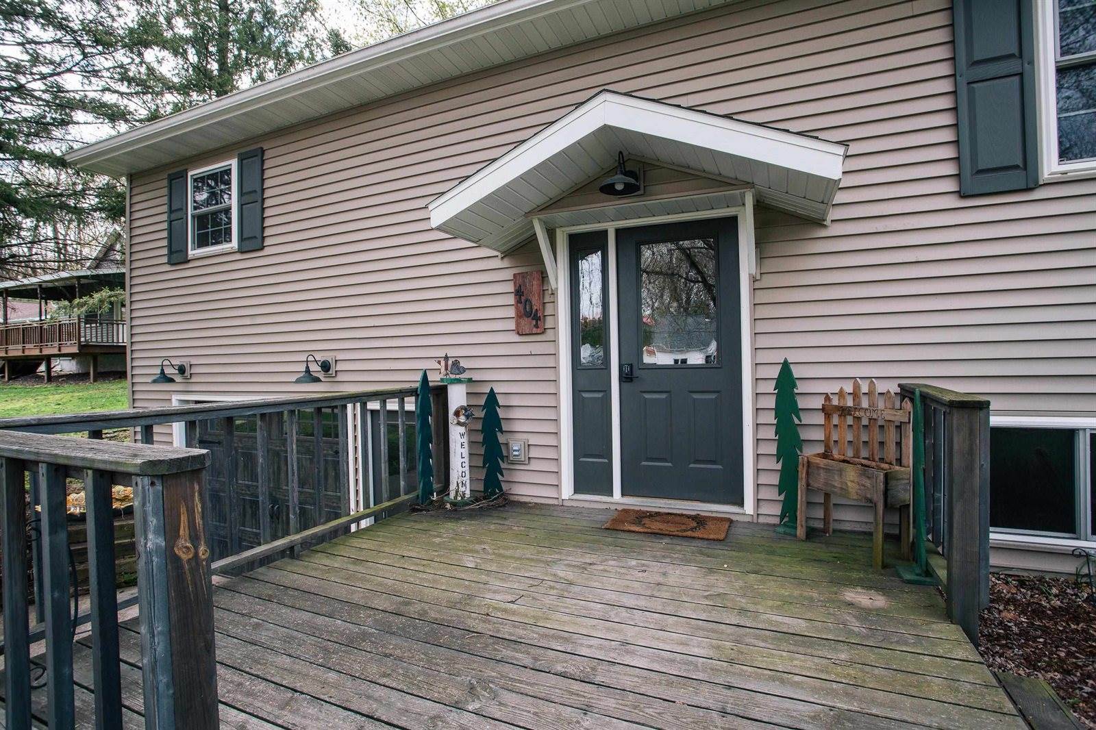 404 E 2nd Street, Neillsville, WI 54456