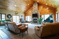 404 E 2nd Street, Neillsville, WI 54456