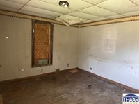 1907 Woodlawn, Terre Haute, IN 47804