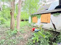 1907 Woodlawn, Terre Haute, IN 47804