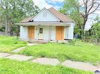 1907 Woodlawn, Terre Haute, IN 47804