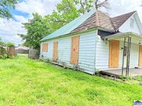 1907 Woodlawn, Terre Haute, IN 47804