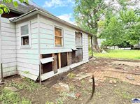 1907 Woodlawn, Terre Haute, IN 47804