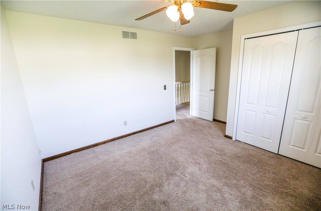 4823 Elizabeth Lane, Brooklyn, OH 44144