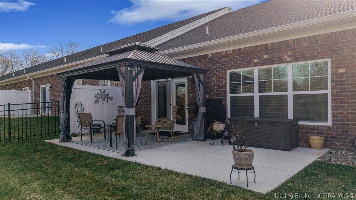 3409 Elaine Avenue, Jeffersonville, IN 47130