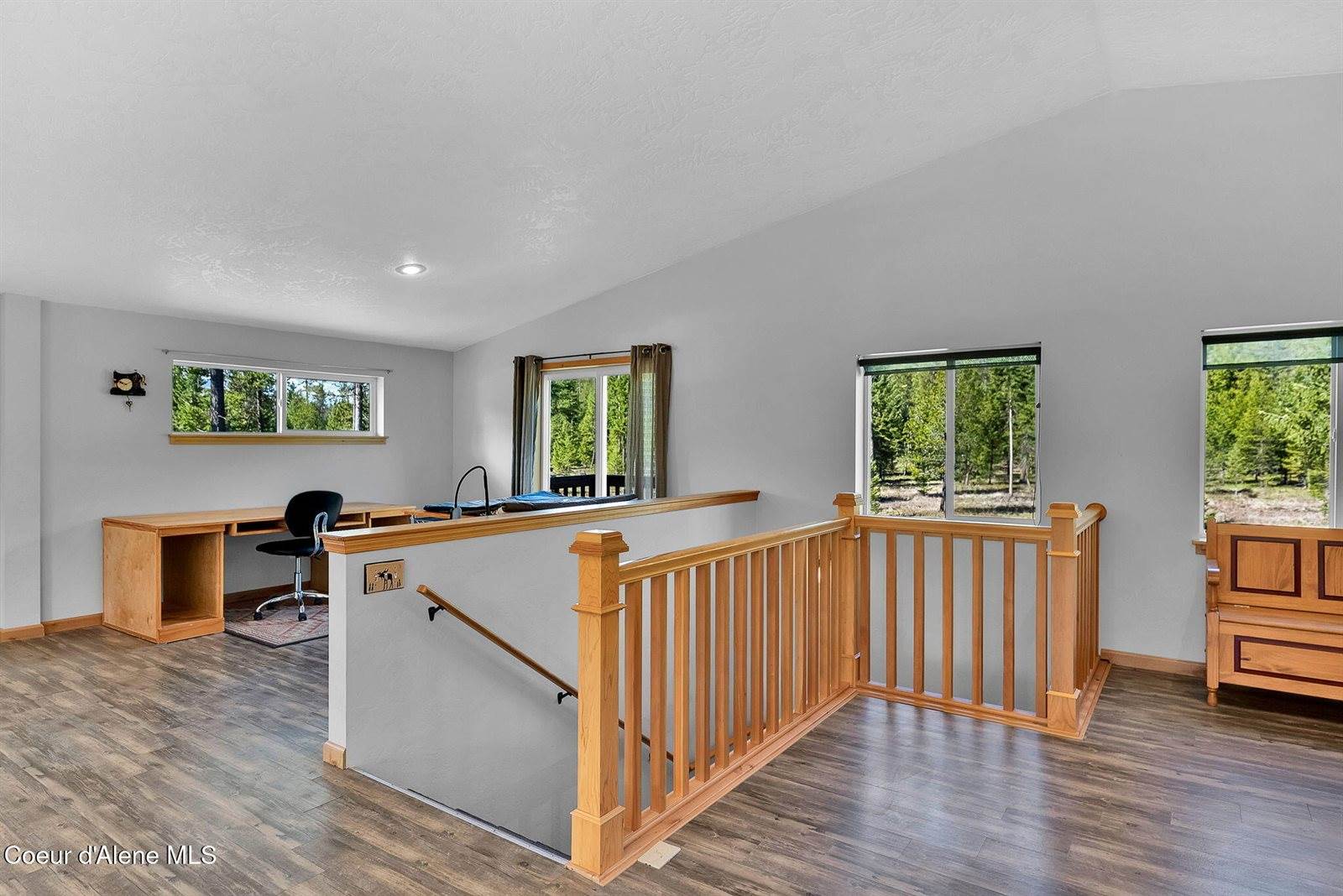 386 Ursa Ln, Priest River, ID 83856