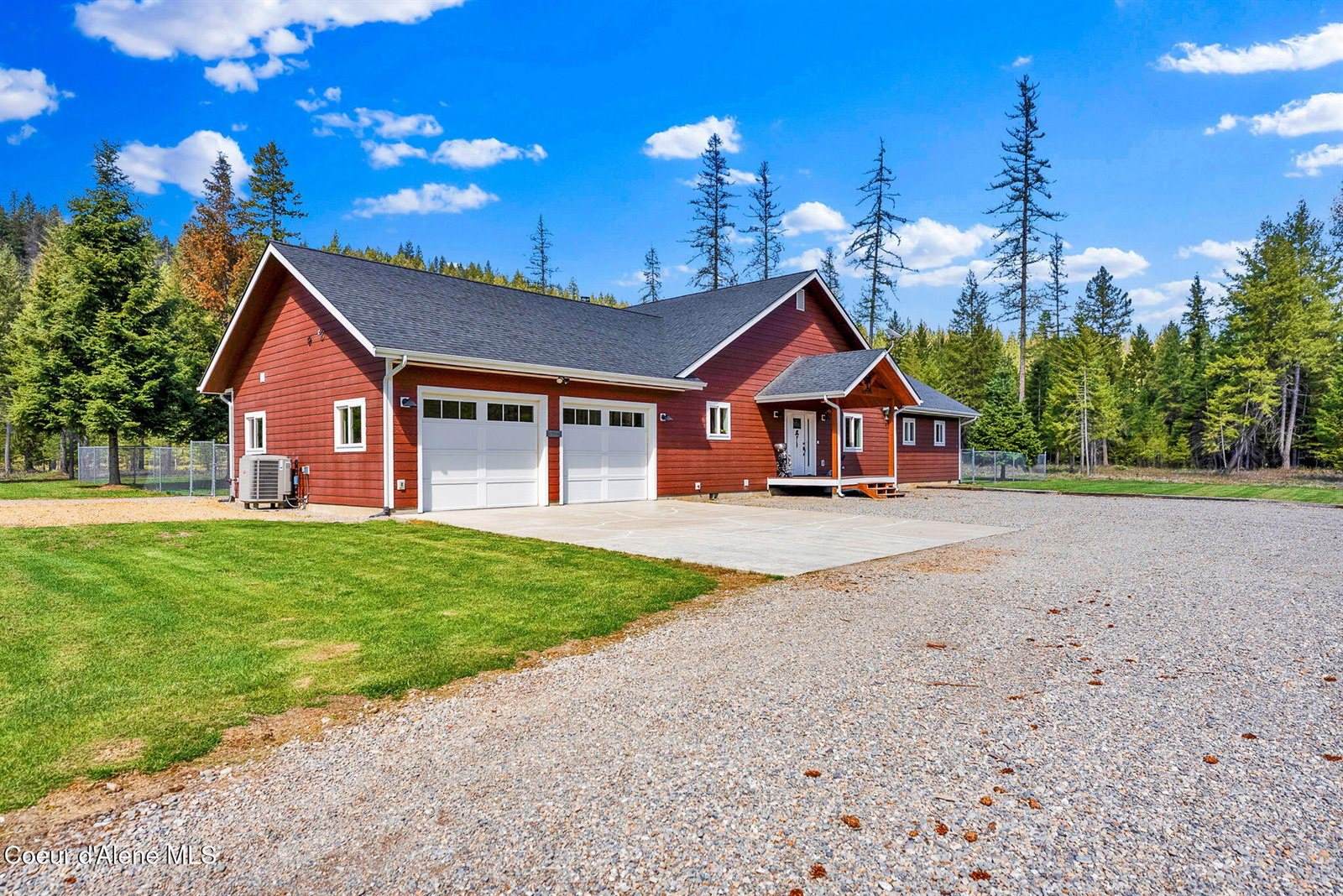 386 Ursa Ln, Priest River, ID 83856