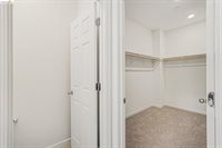 38 Fern Ln, Pittsburg, CA 94565