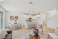 38 Fern Ln, Pittsburg, CA 94565